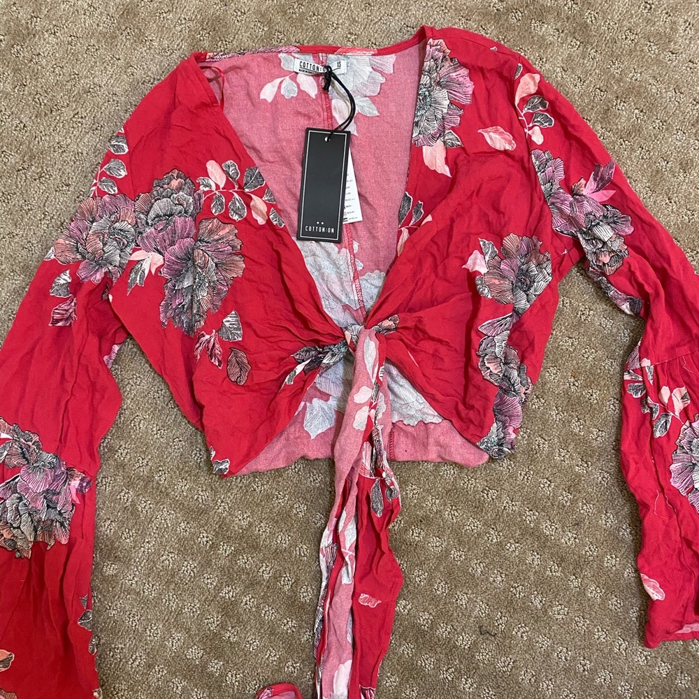 Floral tie up top